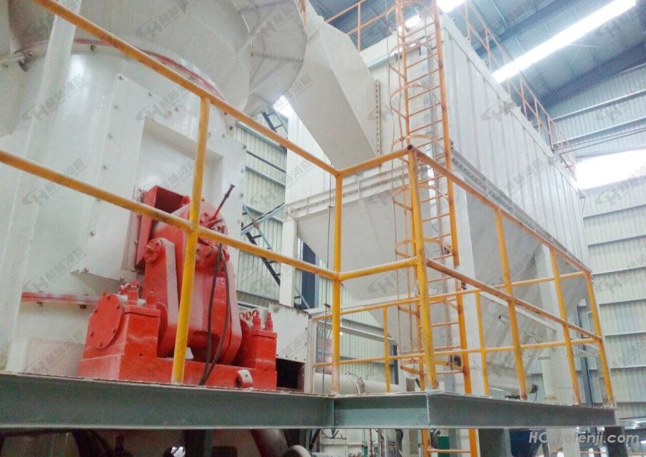 HLM1300—6铝矾土.jpg